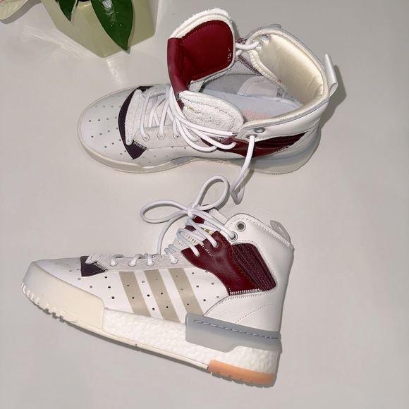 NWOB Adidas Rivalry RM - Picture 9 of 16